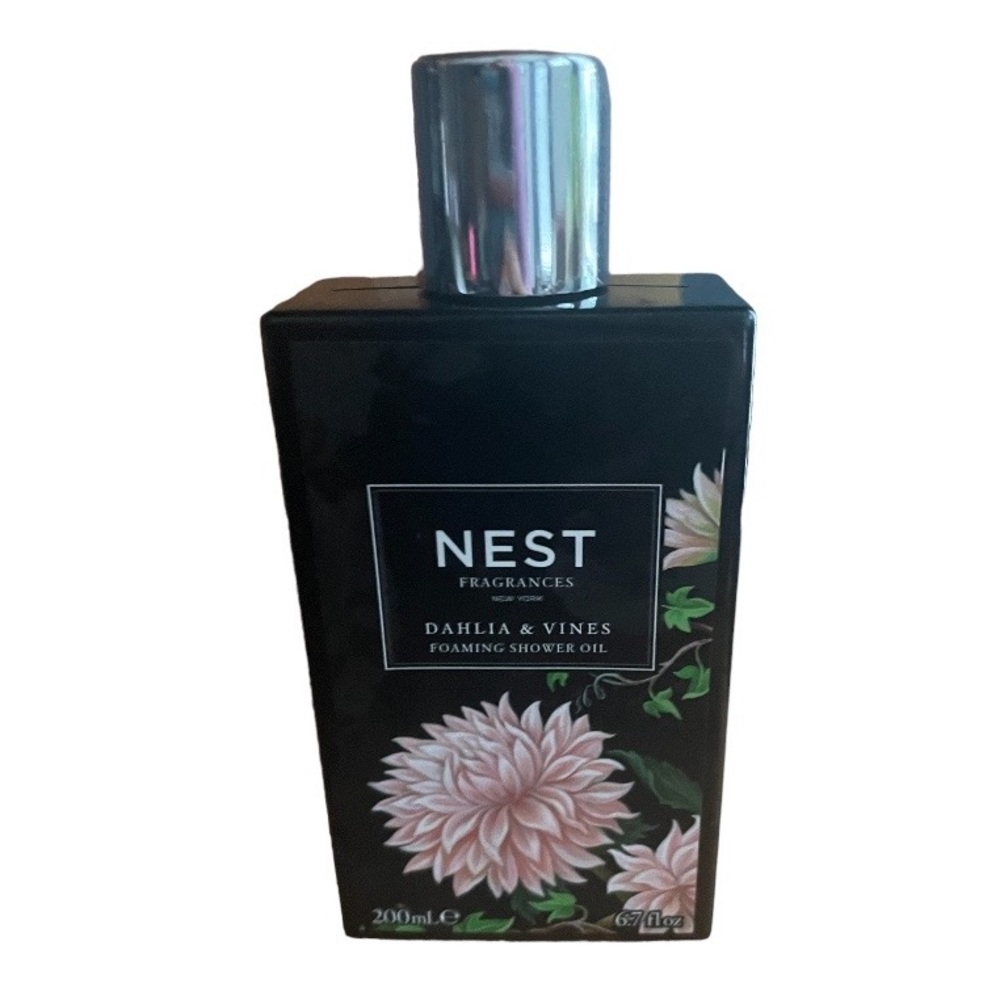 Nest Fragrance Scent Dahlia & Vines Foaming Shower Oil 6.7 oz.PREOWNED 6oz LEFT